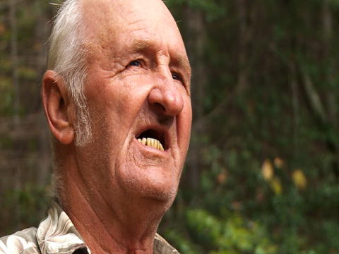 Moonshiners: Jim Toms sång
