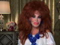 Brides of Beverly Hills: Alleen in Beverly Hills